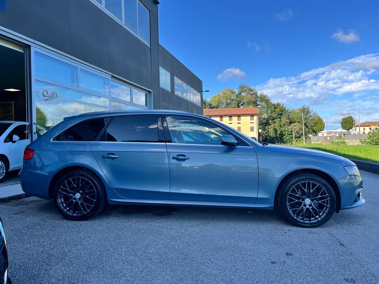 Audi A4 120CV