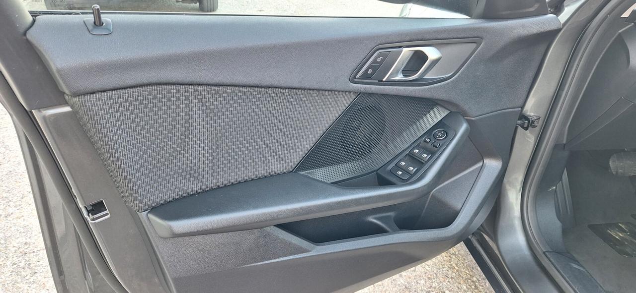 Bmw SERIE 1 116D Business Advantage - C.AUTOM.