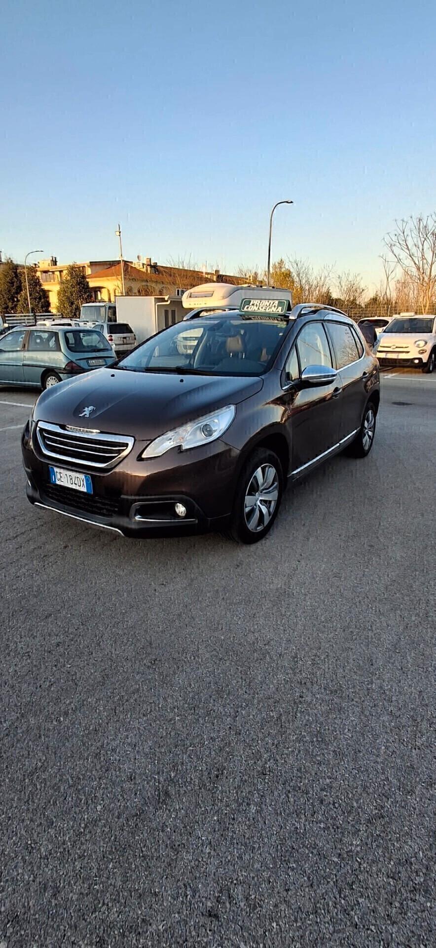 Peugeot 2008 1.6 e-HDi 92 CV Stop&Start Allure