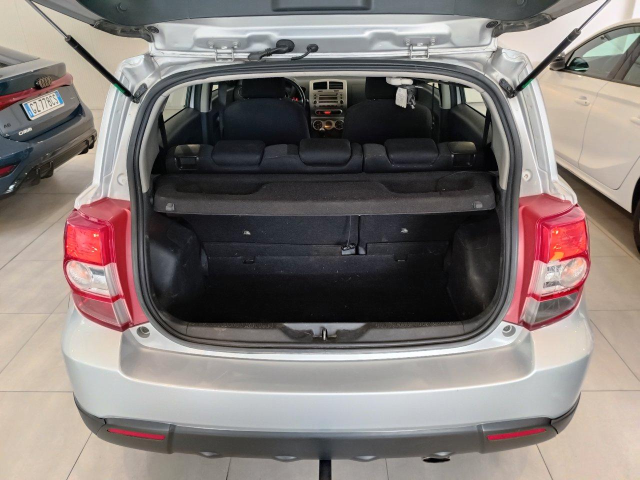 Toyota Urban Cruiser 1.4 d-4d Sol Awd