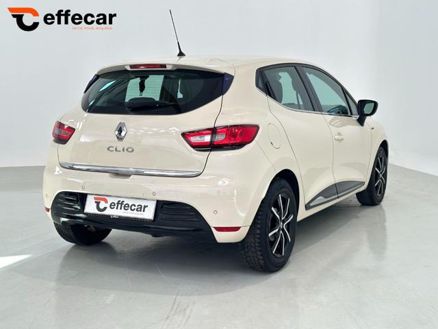 RENAULT Clio 1.2 75 CV 5 porte Duel