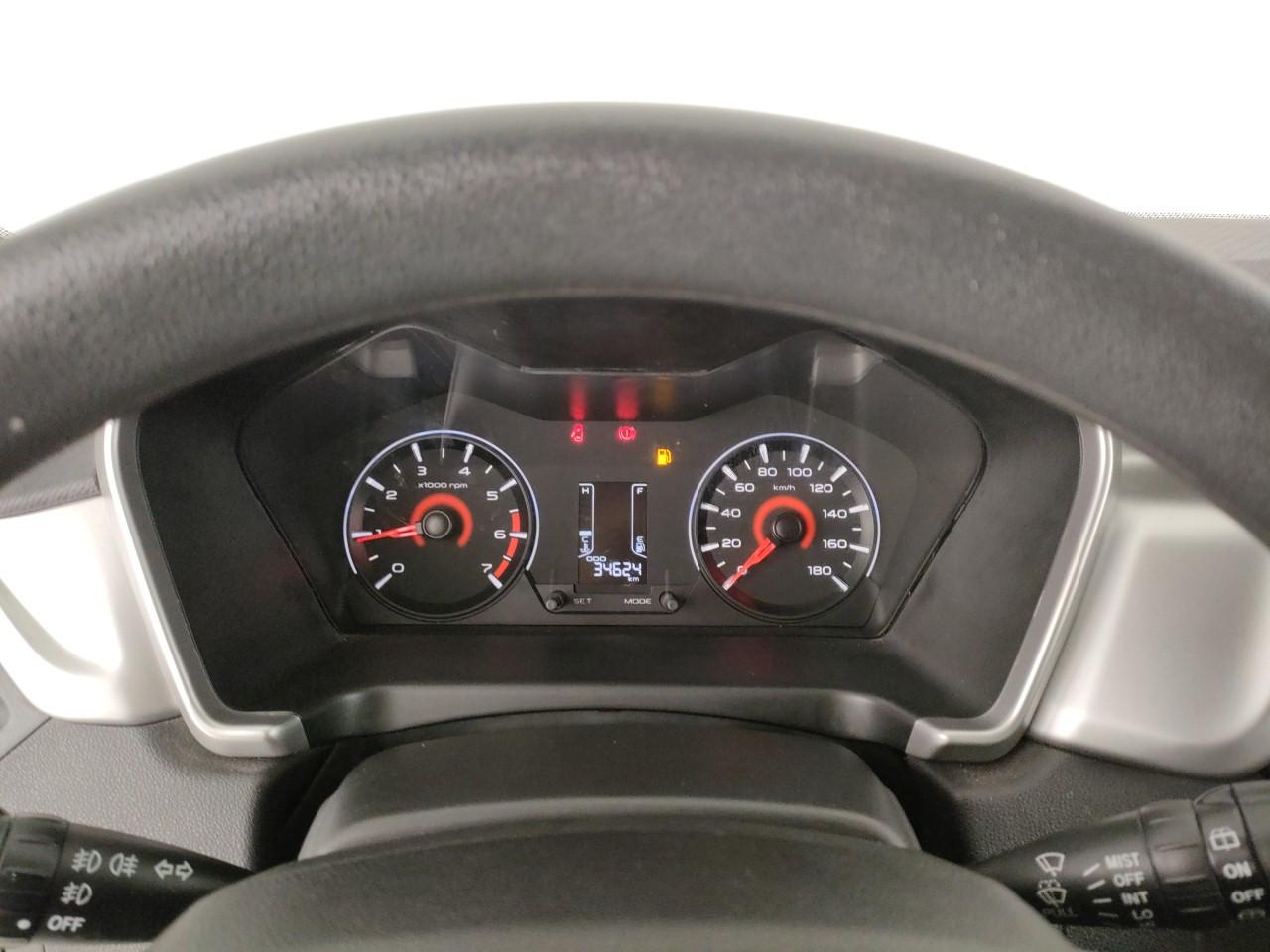 MAHINDRA KUV100 1.2 K6+