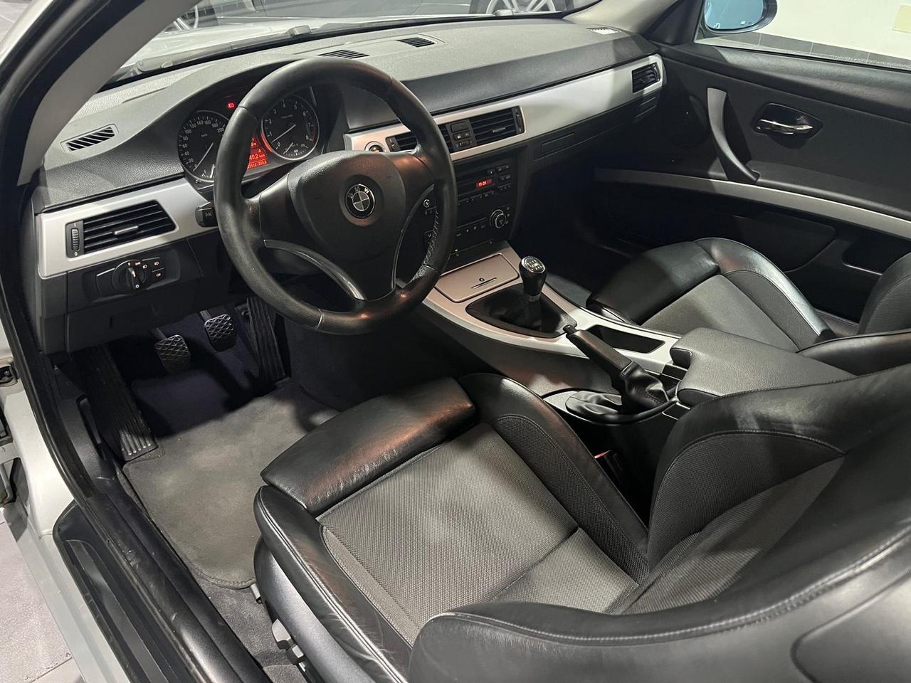 Bmw 325i Coupe e92 - 2007