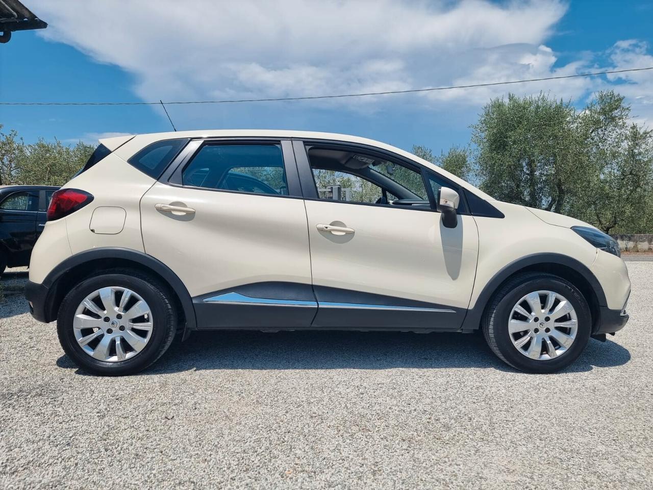 Renault Captur 0.9 TCe Start&Stop Wave NEOPATENTATI