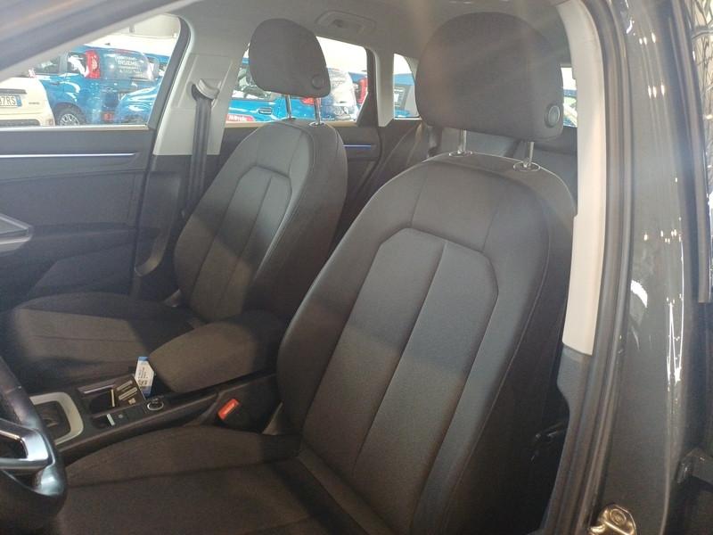AUDI Q3 45 TFSI E S TRONIC BUSINESS SUV