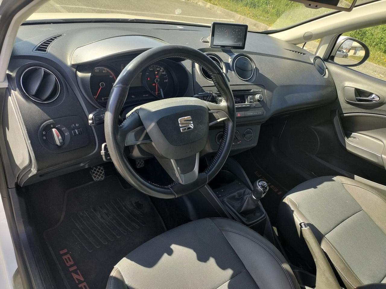 SEAT Ibiza Ibiza 5p 1.2 Hi-Tech 70cv