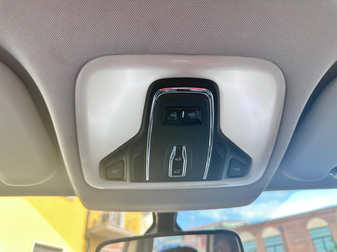 Dr DR6 Sport 1.5 Turbo Bi-Fuel GPL della casa euro 6