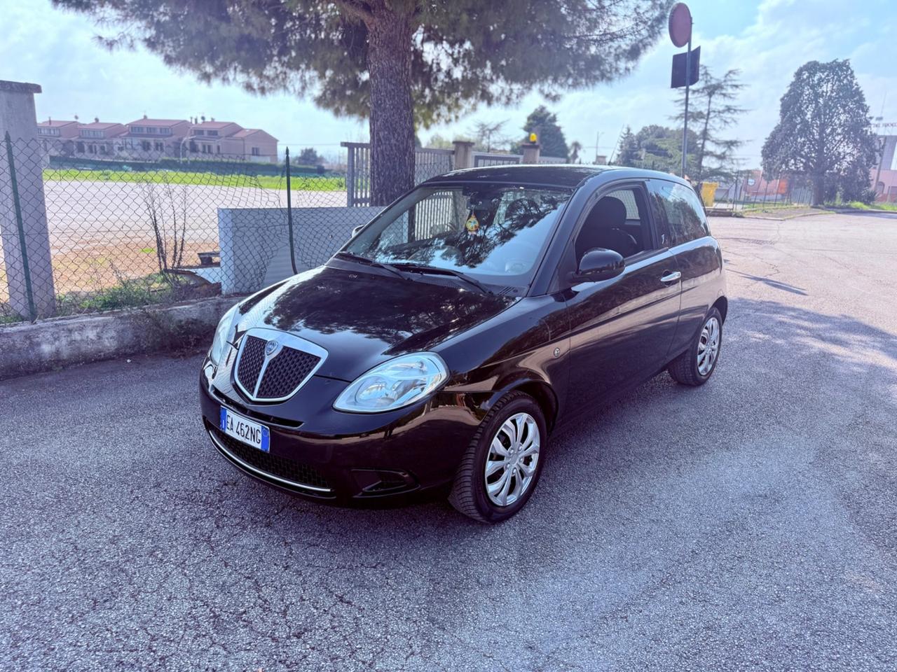 Lancia Ypsilon restayling 1.2 benzina Unicaproprietà