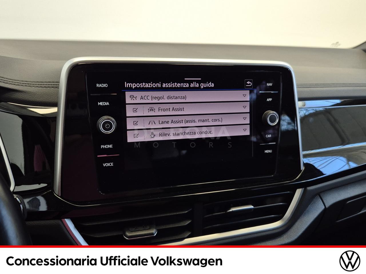Volkswagen T-Roc 1.5 tsi r-line dsg