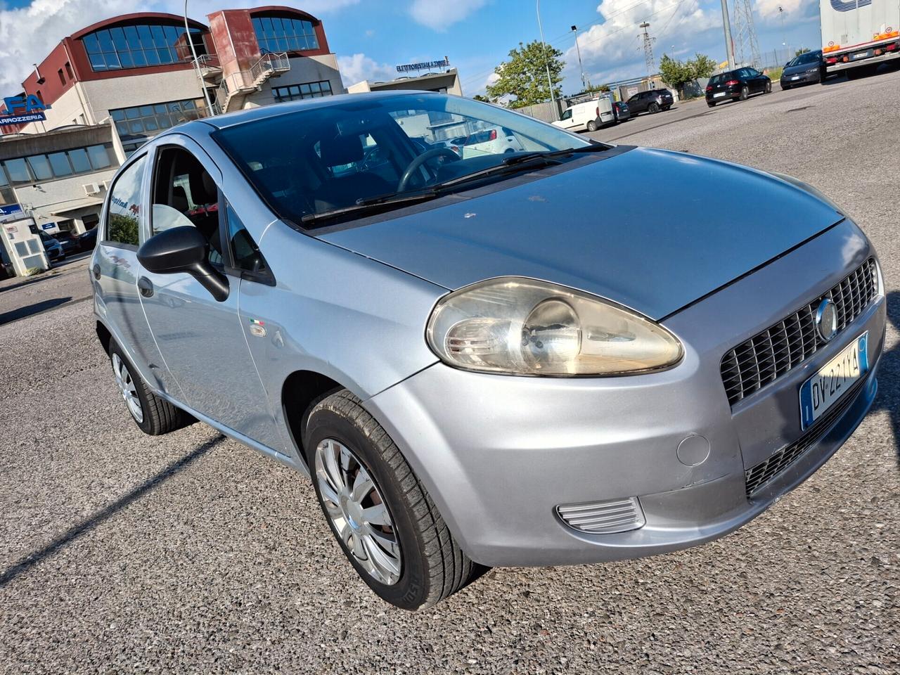 Fiat Grande Punto 1.4-5 porte Active Natural Power-METANO/BENZINA-