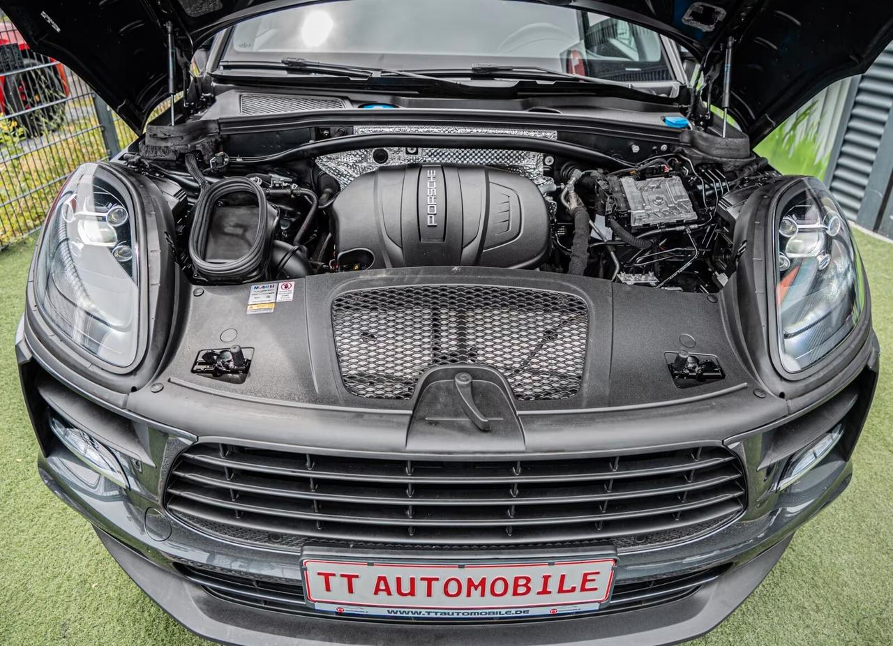 Porsche Macan 2.0T- 21 "-PASM-MATRIX-PELLE