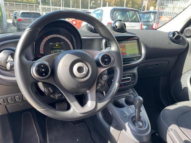 SMART ForFour 0.9 90CV TWINAMIC PASSION NAVIGATORE FALTDACH