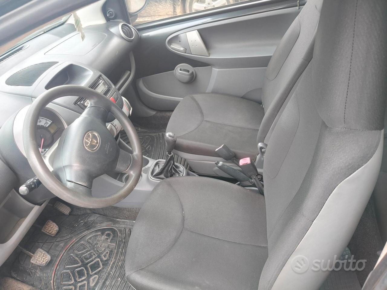 Toyota Aygo 1.0 benzina