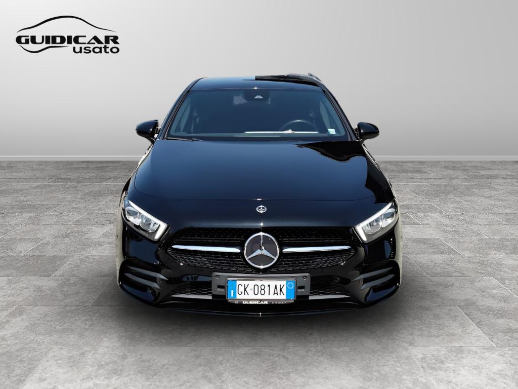 Mercedes-Benz Classe A - W177 2018 - A 180 d Premium Night edition auto