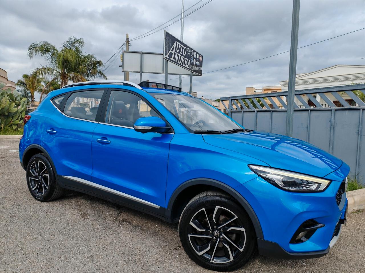 Mg ZS 1.0T-GDI tetto pelle navig cam Luxury