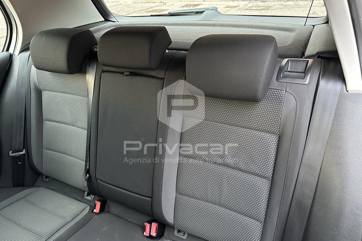 VOLKSWAGEN Golf 1.6 5p. Comfortline