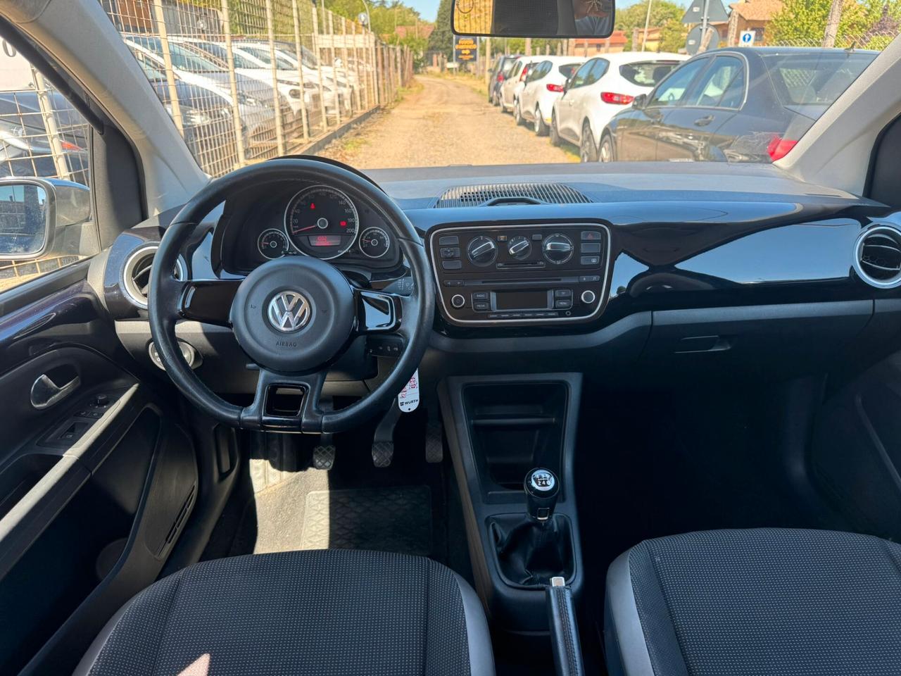 Volkswagen up! 1.0 75 CV 5p. take