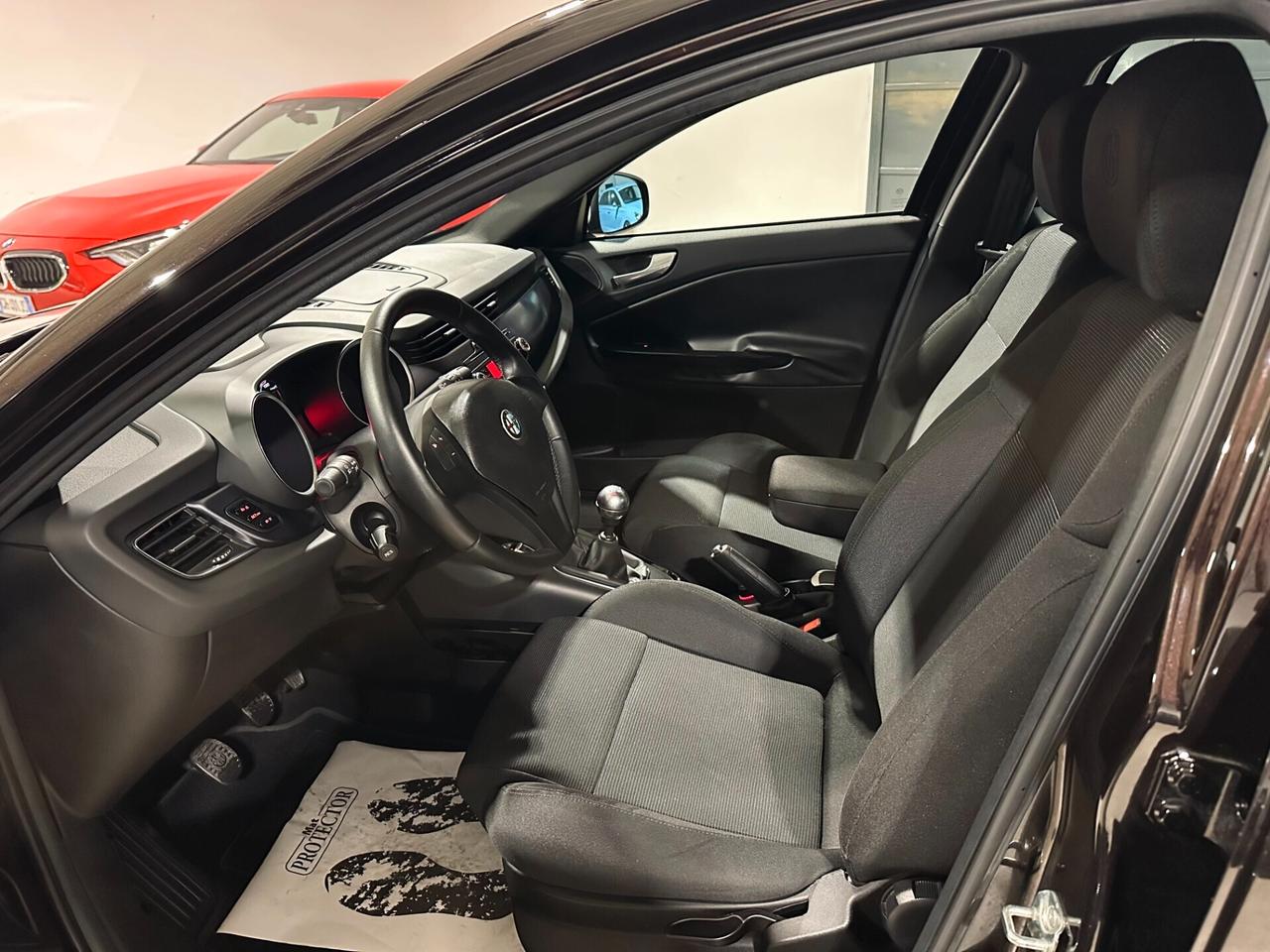 Alfa Romeo Giulietta 1.6 JTDm-2 NEOPATENTATI-PARI AL NUOVO