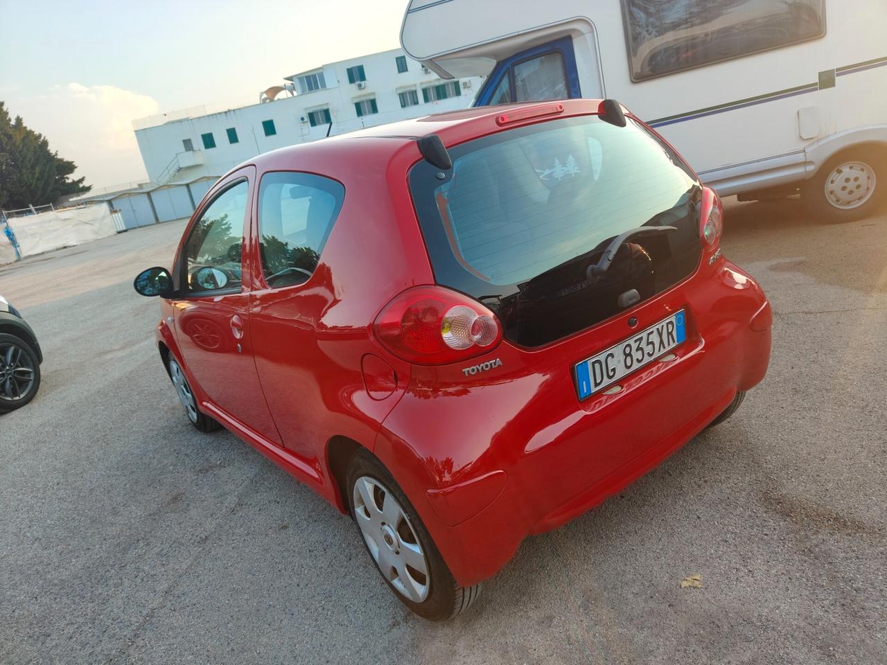 Toyota Aygo 1.0 3 porte ckIN2U