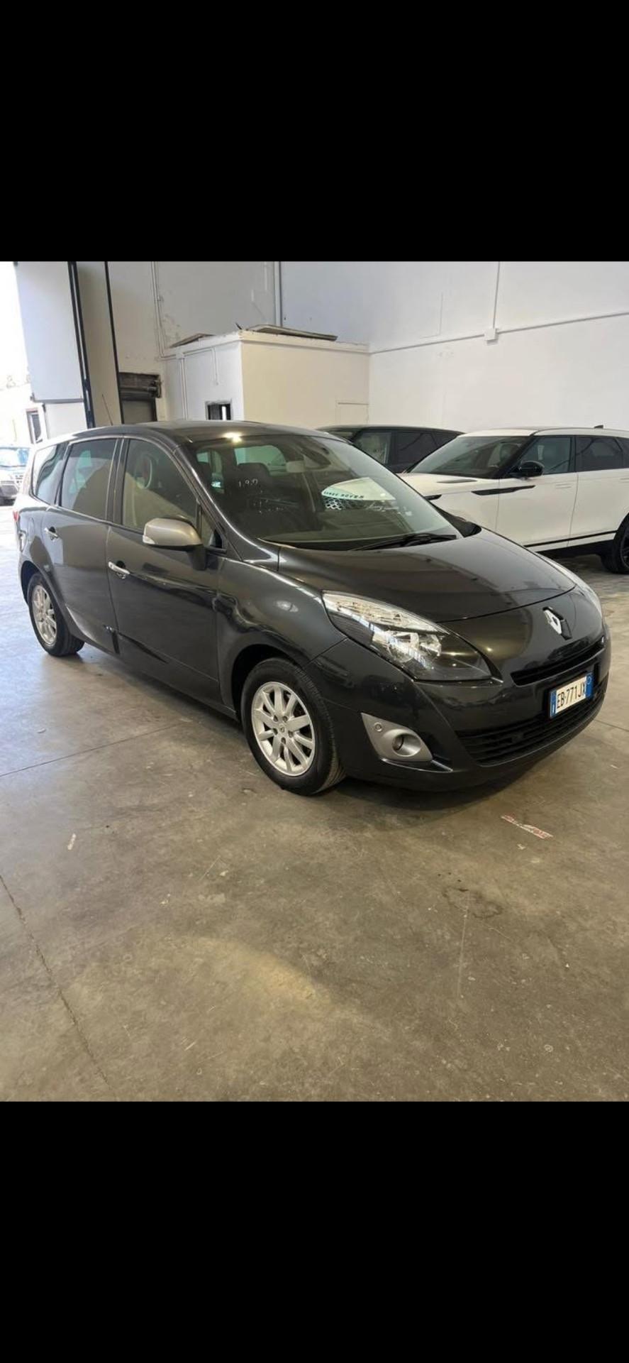 Renault Scenic Scénic 1.9 dCi 130CV Luxe