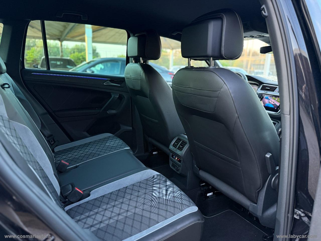 VOLKSWAGEN Tiguan 2.0 TDI 150CV DSG R-Line 2023 LUCI AMBIENTE