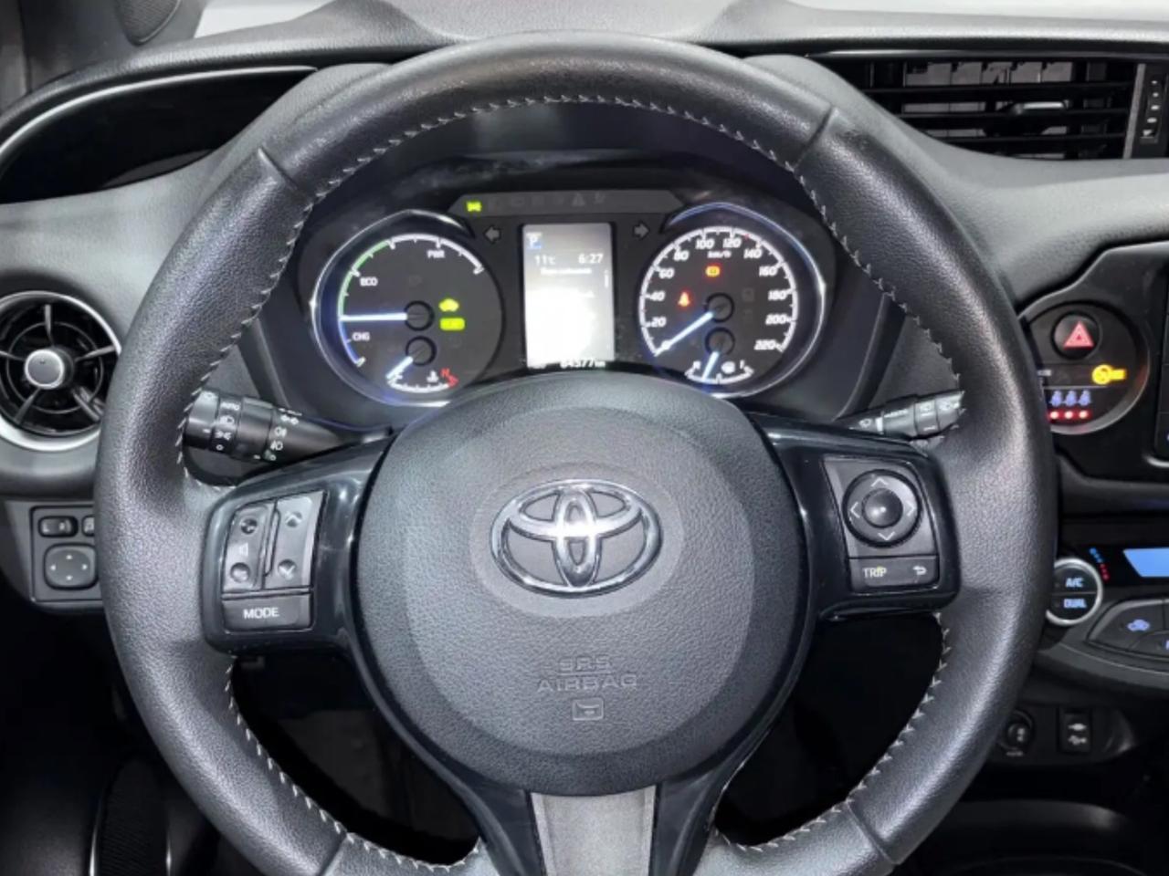 Toyota Yaris 1.5 Hybrid 5 porte Style Automatica Perfetta