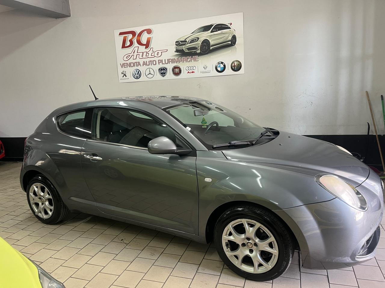 Alfa Romeo MiTo 1.6 JTDm 16V Distinctive 2009