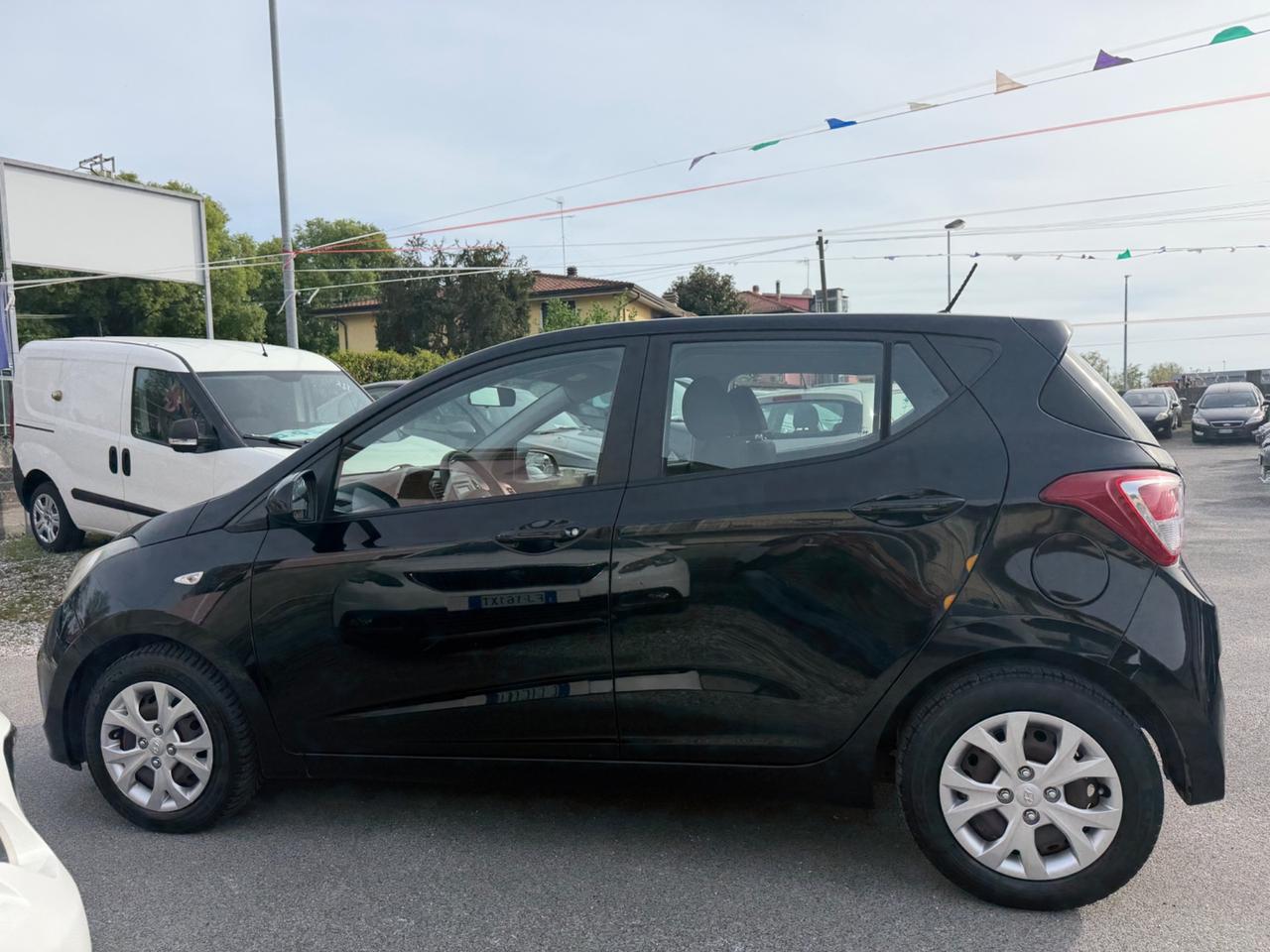 Hyundai i10 1.0 LPGI Econext Sound Edition