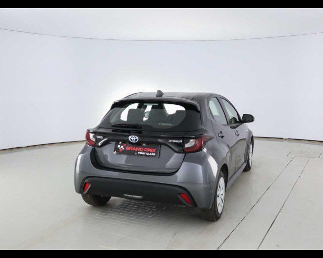 TOYOTA Yaris 1.5 Hybrid 5 porte Business