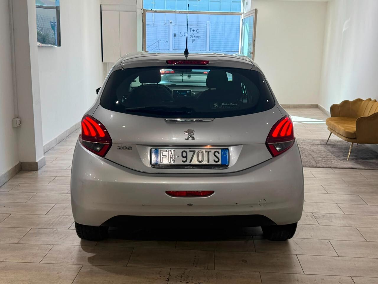 Peugeot 208 PEUGEOT 1.5DIESEL 75CV ALLURE PACK
