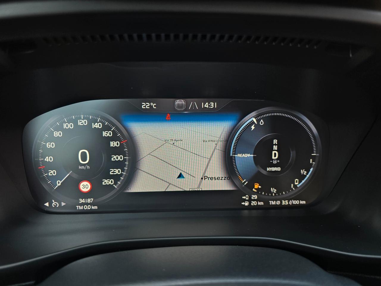 Volvo XC40 T5 Phev R-design AUT.+CAMERA 360°/SERVICE VOLVO