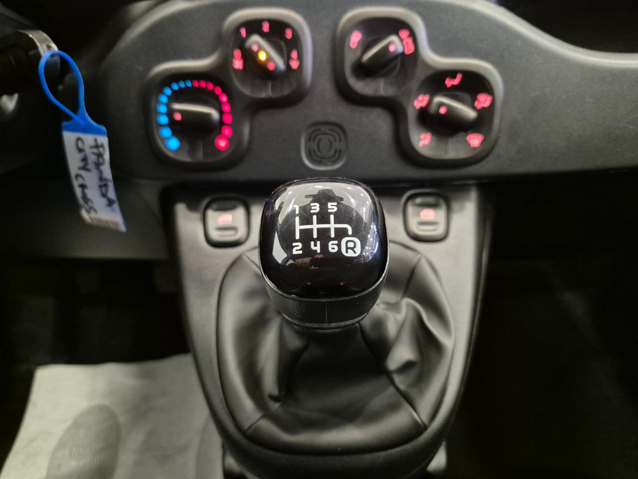 Fiat Panda 1.0 hybrid Citycross !! PREZZO REALE !! - NEOPATENTATI - Carplay - Sens. Park.