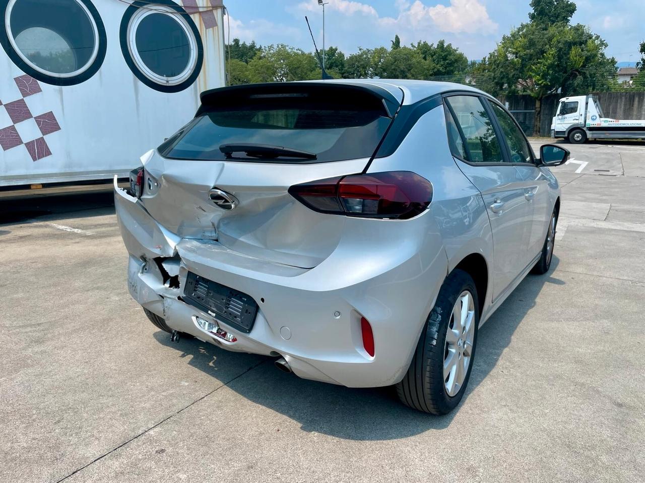 Opel Corsa 1.5 D 100 CV Edition ***VEICOLO INCIDENTATO VA IN MOTO **