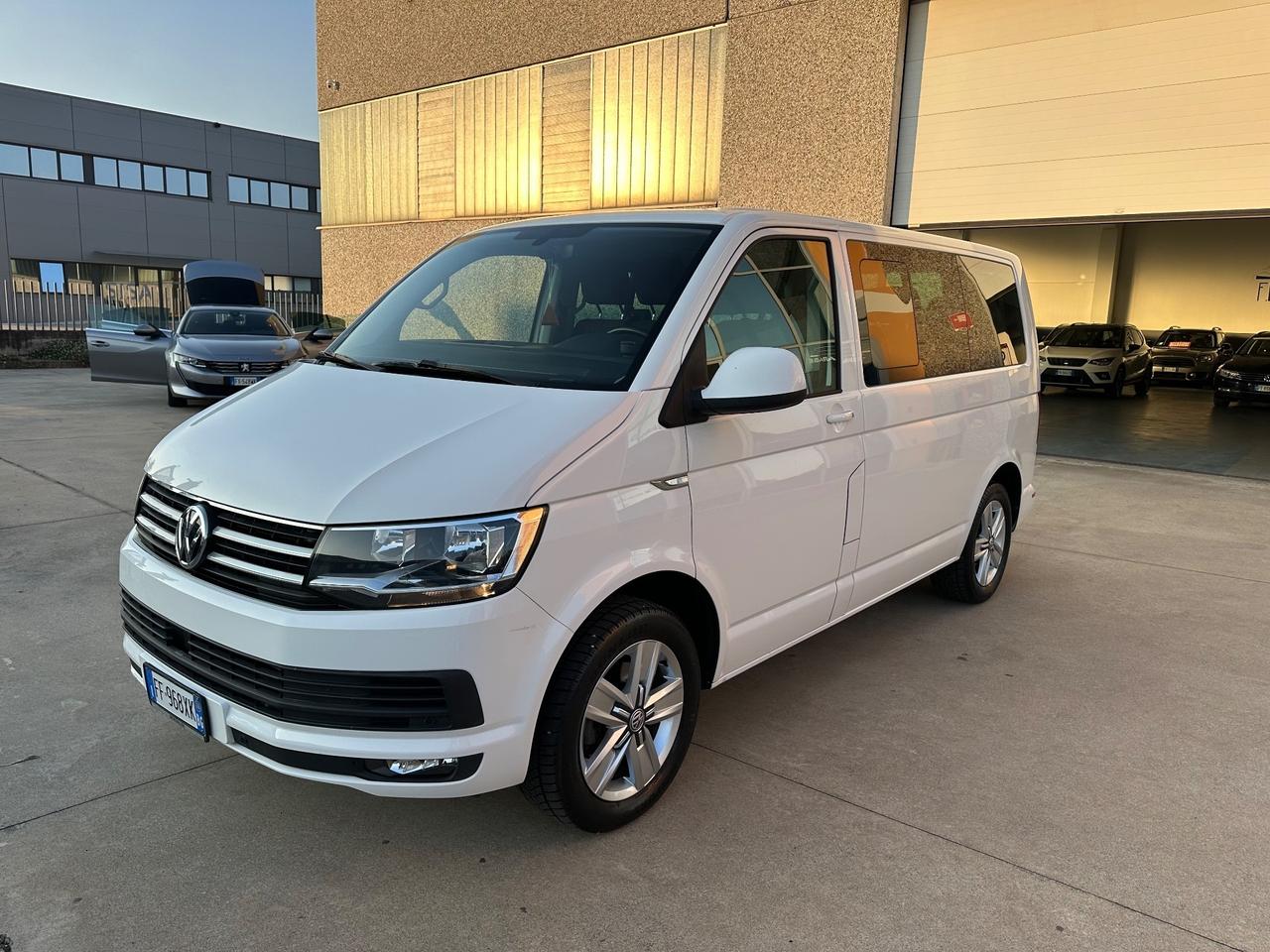 Volkswagen Caravelle 2.0 TDI 150CV PC Cruise