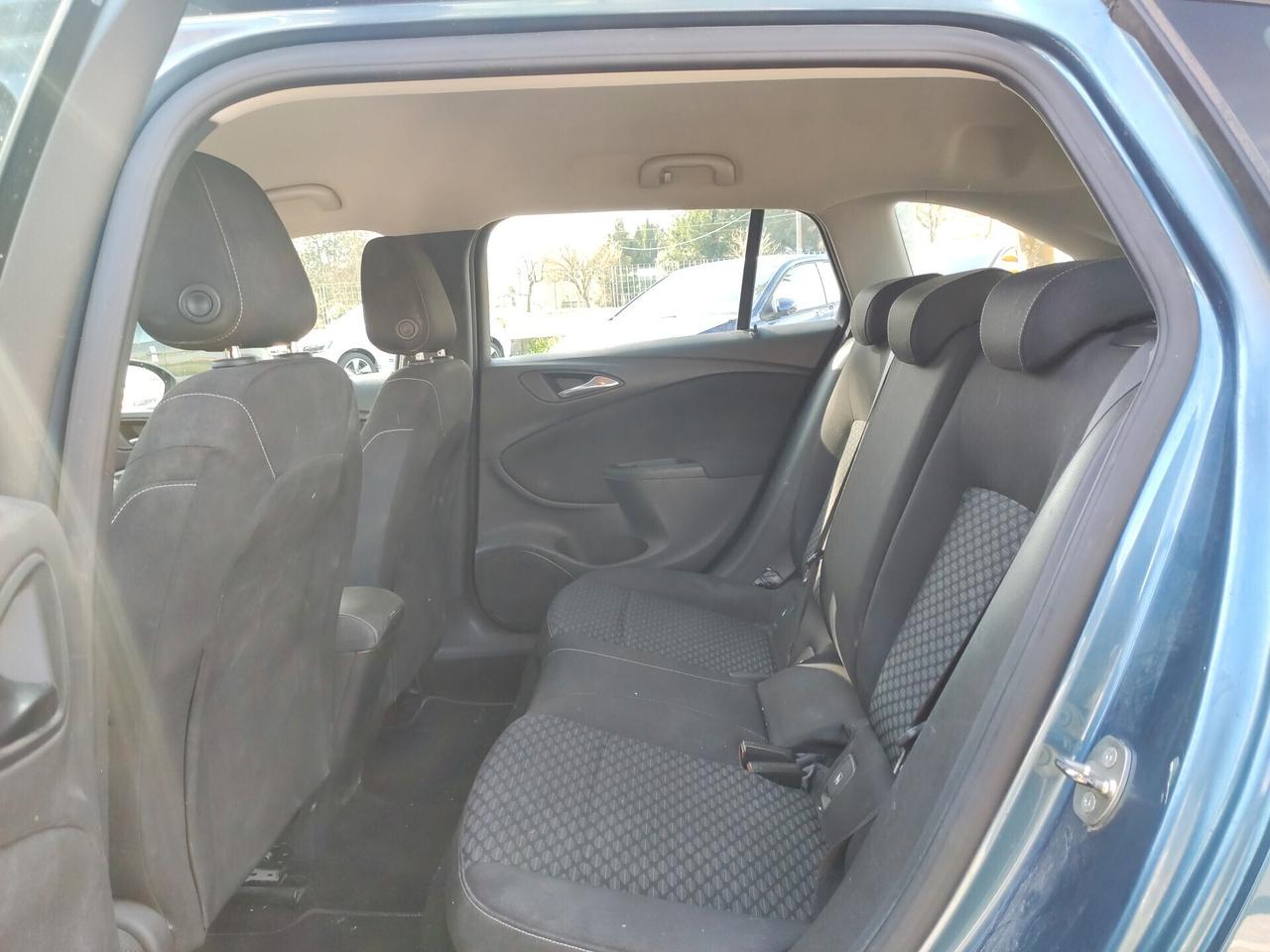 Opel Astra 1.6 CDTI 136CV 4 porte aut.