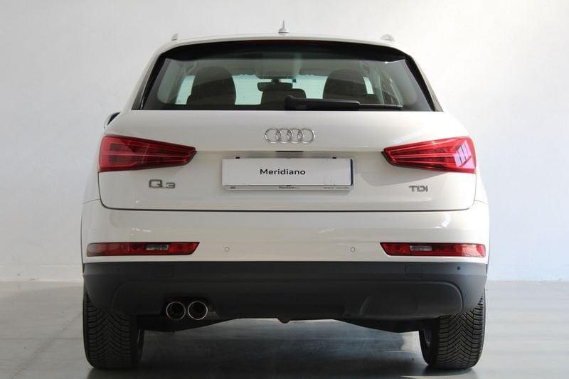 Audi Q3 2.0 TDI 120CV