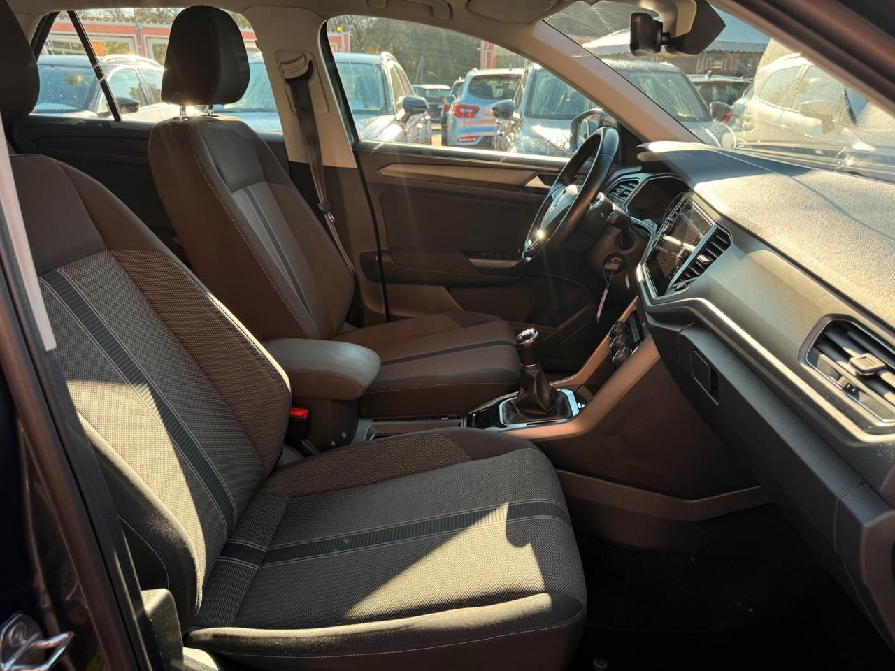 Volkswagen T-Roc 1.0 TSi 116CV - 2021