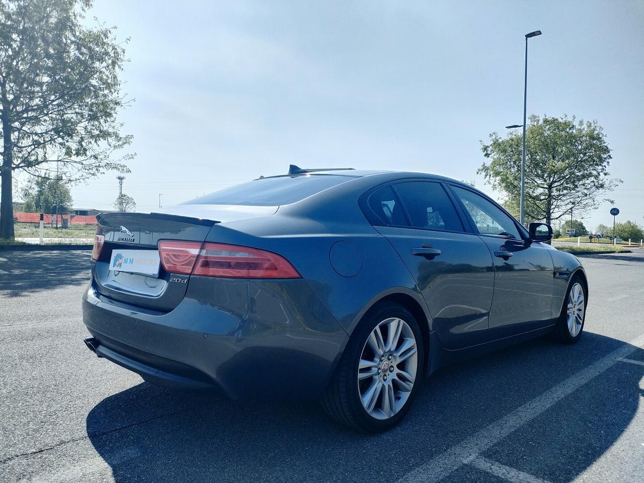 JAGUAR XE XE 2.0d Pure Business edition 180cv auto