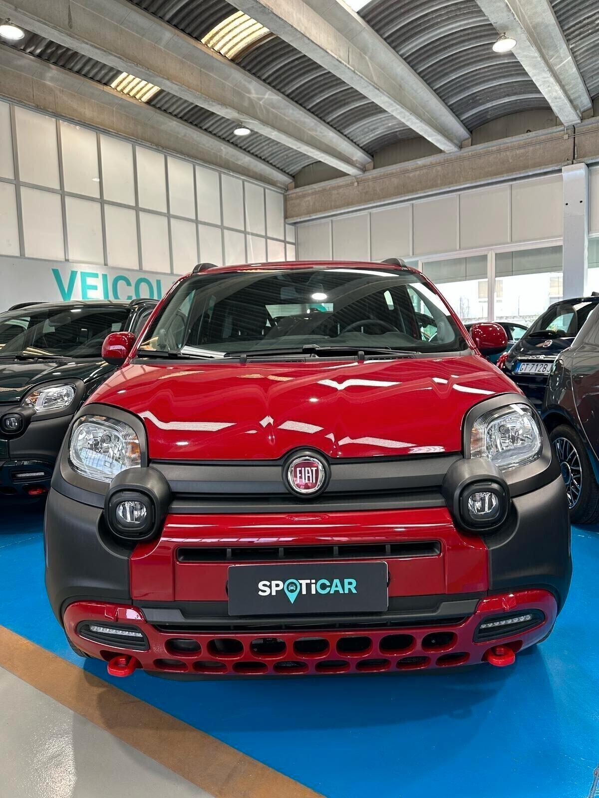 Fiat PANDA CROSS 1.0 HYBRID Km aziendale 2024