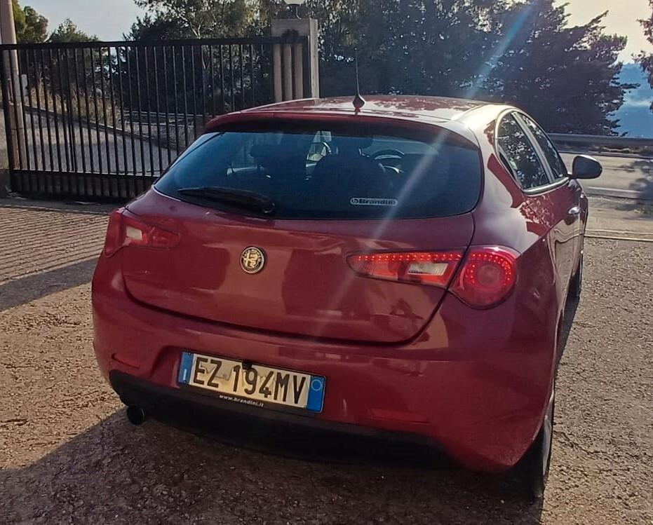 Alfa Romeo Giulietta 1.6 JTDm-2 - 2015