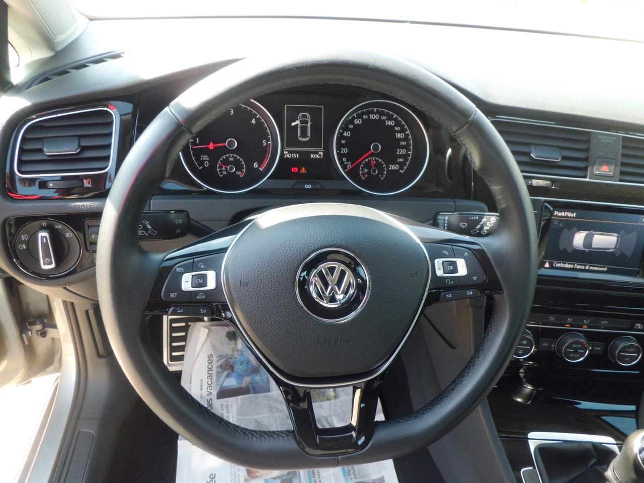 Volkswagen Golf 1.6 TDI 5p. Highline BlueMotion Technology DISPONIBILITA'2 PEZZI 1 COLORE BLU VEDI FOTO