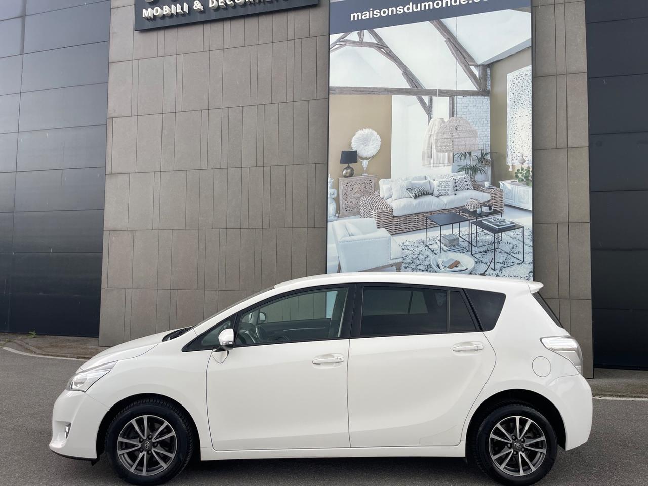 Toyota Verso 1.6 D-4D Style