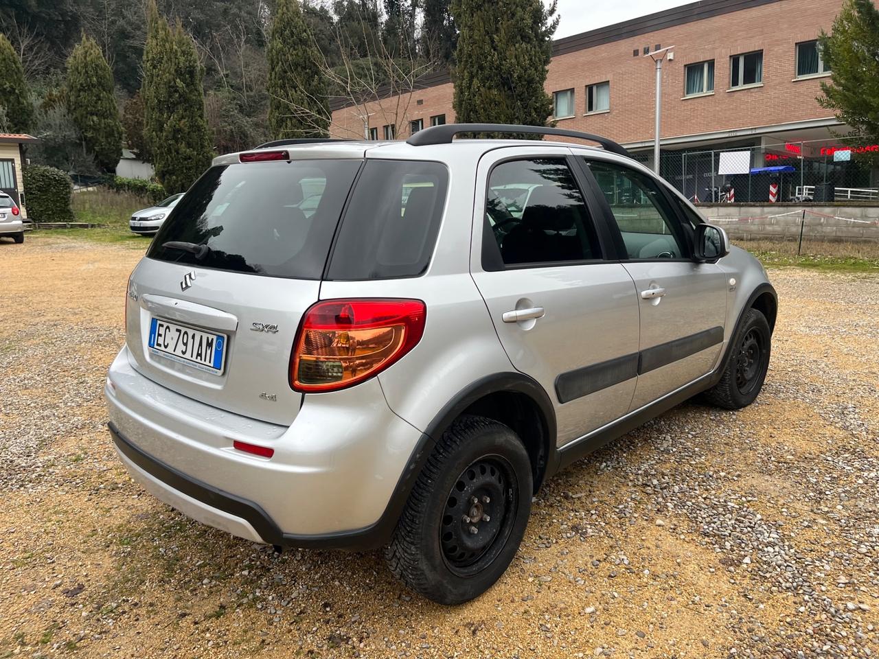 Suzuki SX4 2.0 DDiS 16V 4WD Outdoor Line GLX