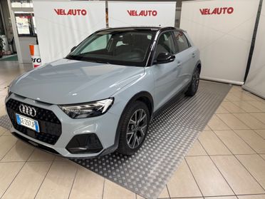 Audi A1 citycarver 35 TFSI S tronic Identity Contrast