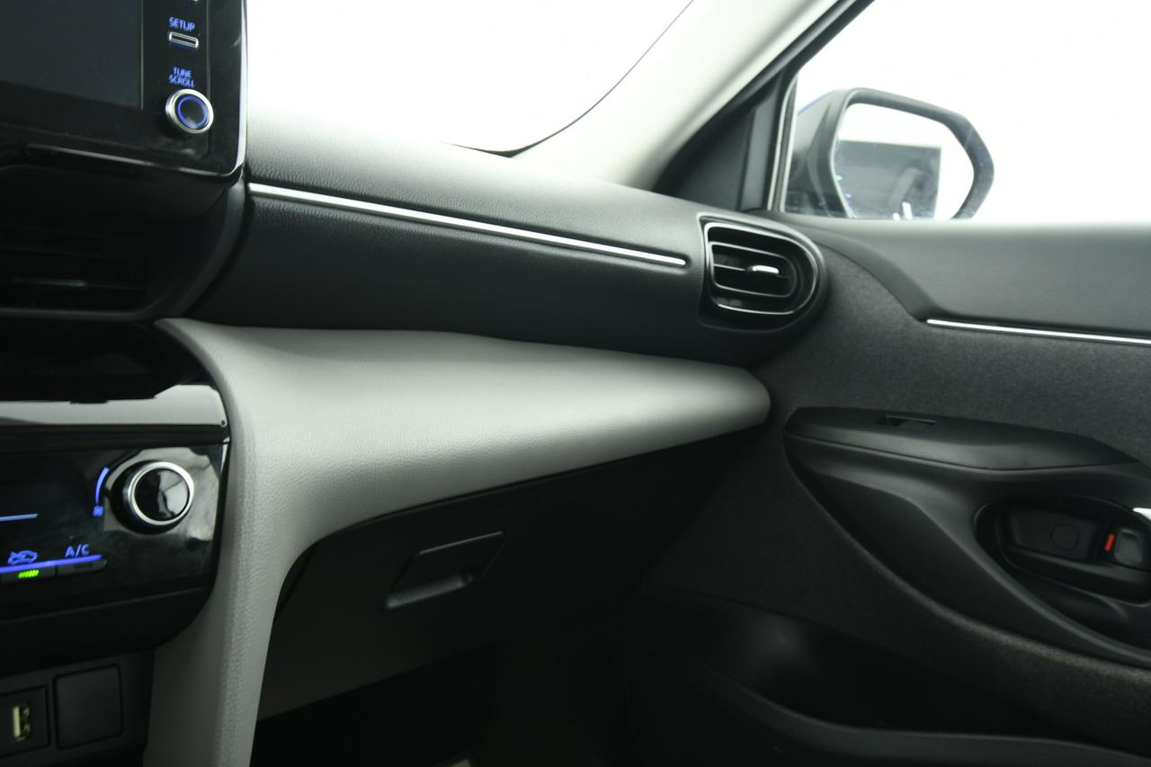 TOYOTA Yaris Cross 1.5h Business fwd 116cv e-cvt CAMERA+ACC+APP CONNECT