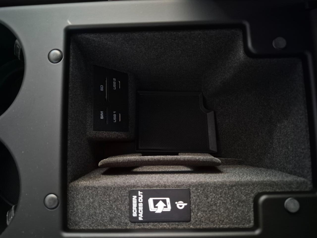 Porsche Macan 2.0 T SCARICHI SPORTIVI SOSPENSIONI PNEUMATICHE