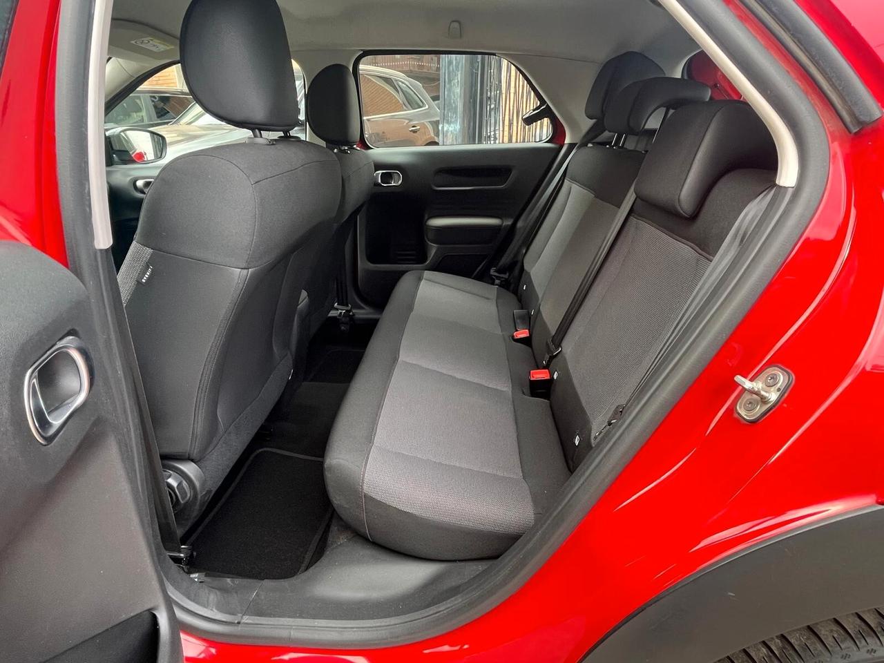 Citroen C4 Cactus BlueHDi 100 S&S Shine