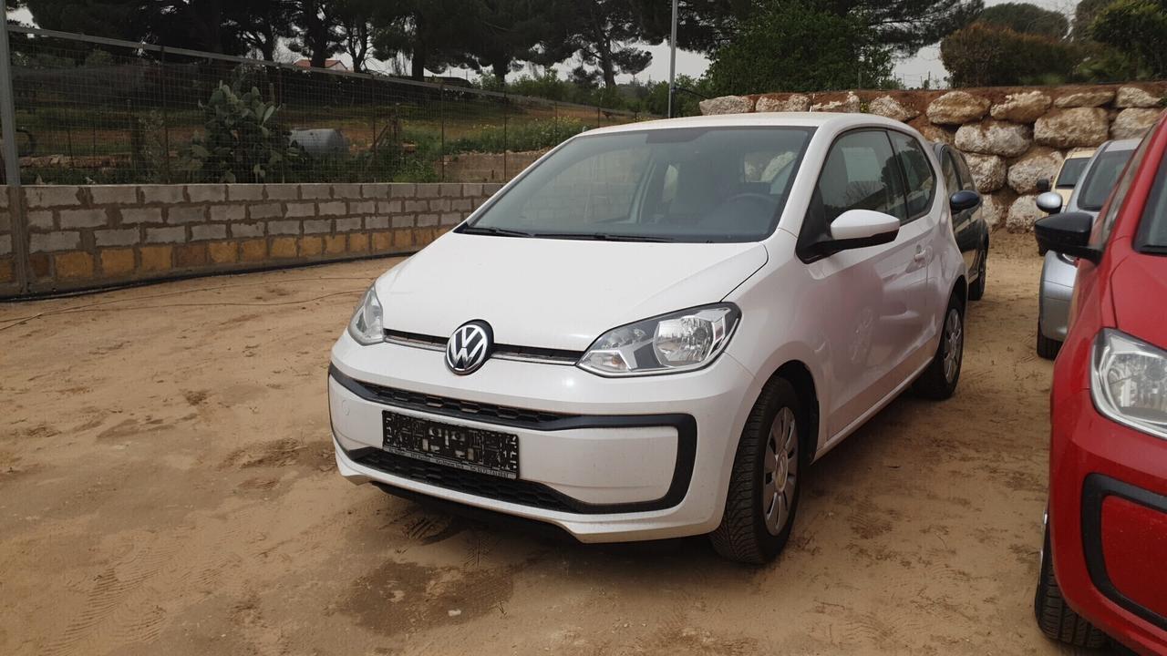 Volkswagen Up 2018