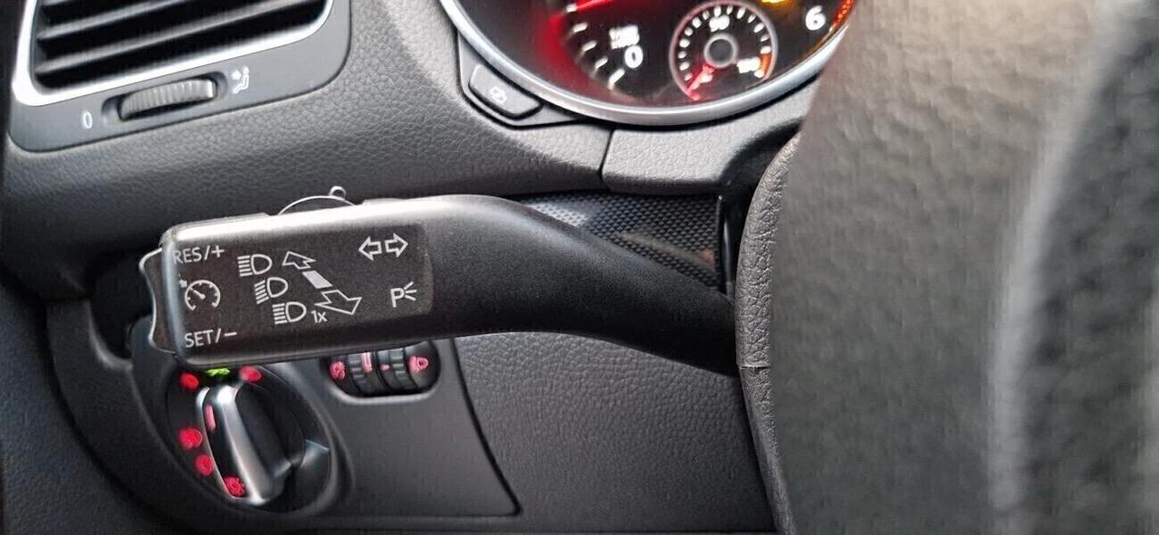 Volkswagen Golf 1.6 TDI 105Cv Comfortline 07/2011