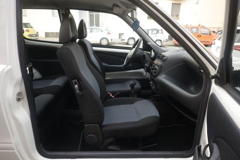 FIAT Seicento FIAT Seicento Seicento 1.1 Active abs 40KW ANNO 2004